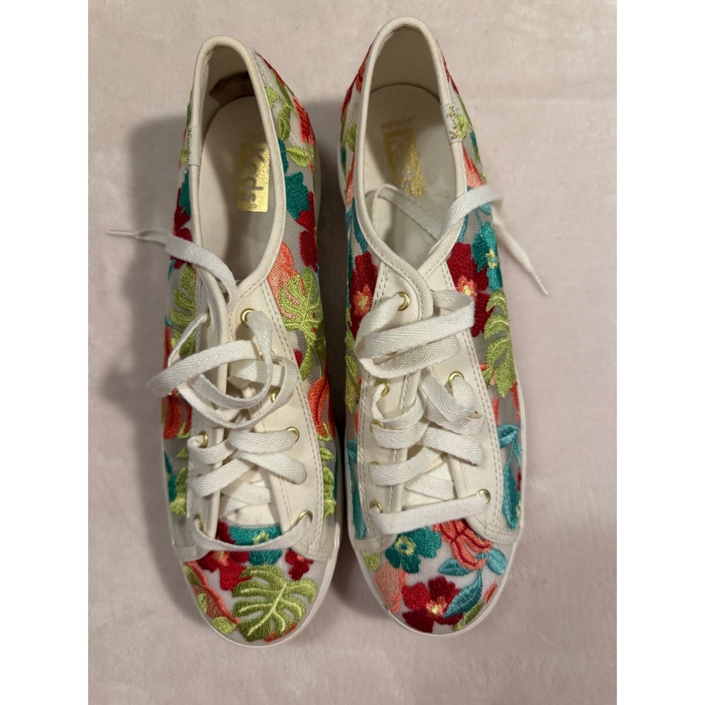 Keds Triple Kick Tropical Embroidery White Floral Platform Sneakers WF67110 9.5